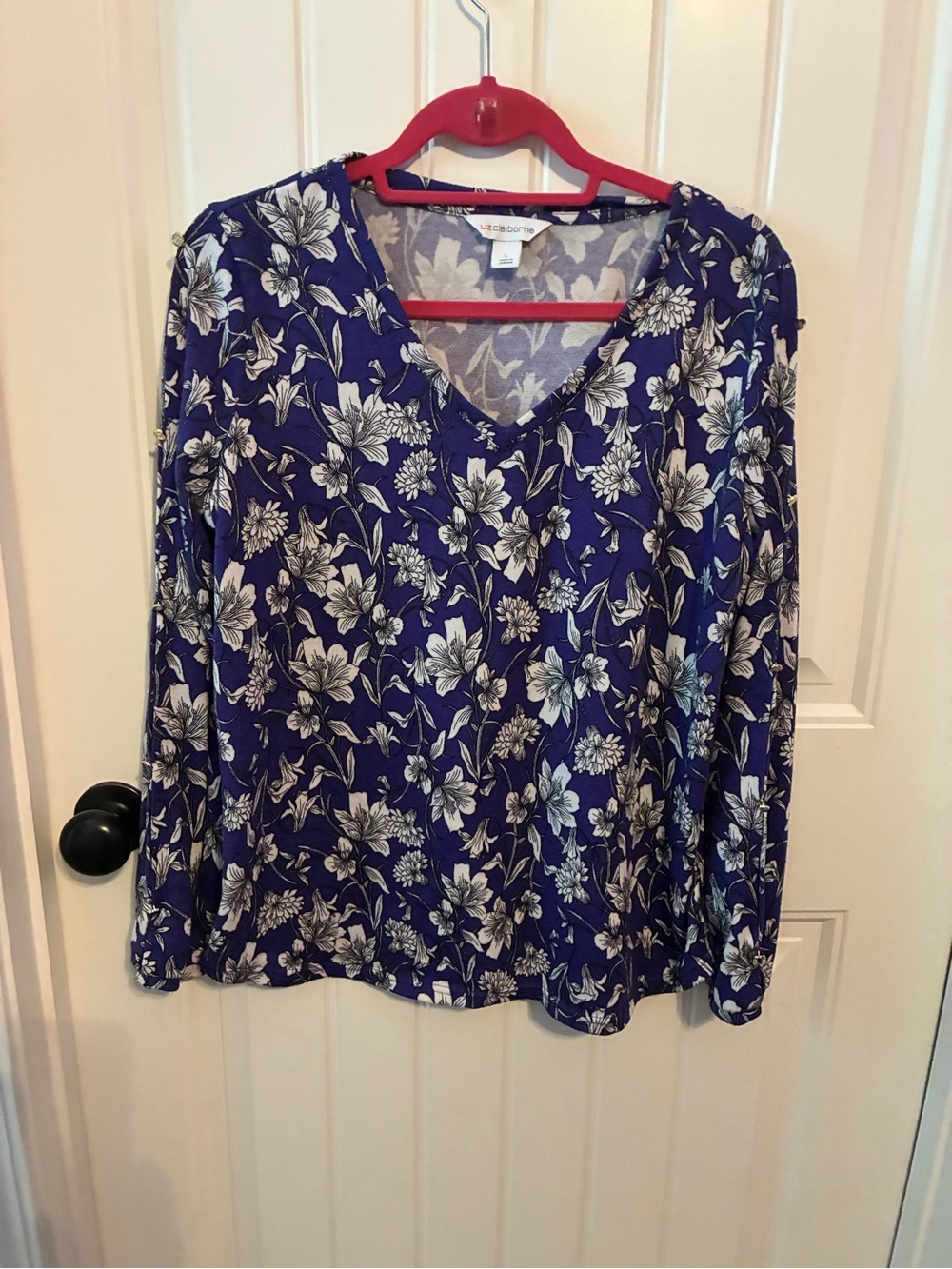 Liz Claiborne Navy Floral V-Neck Long Sleeve Blouse